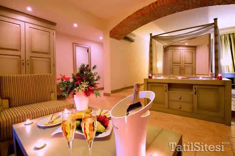 Temenos Luxury Hotel Spa